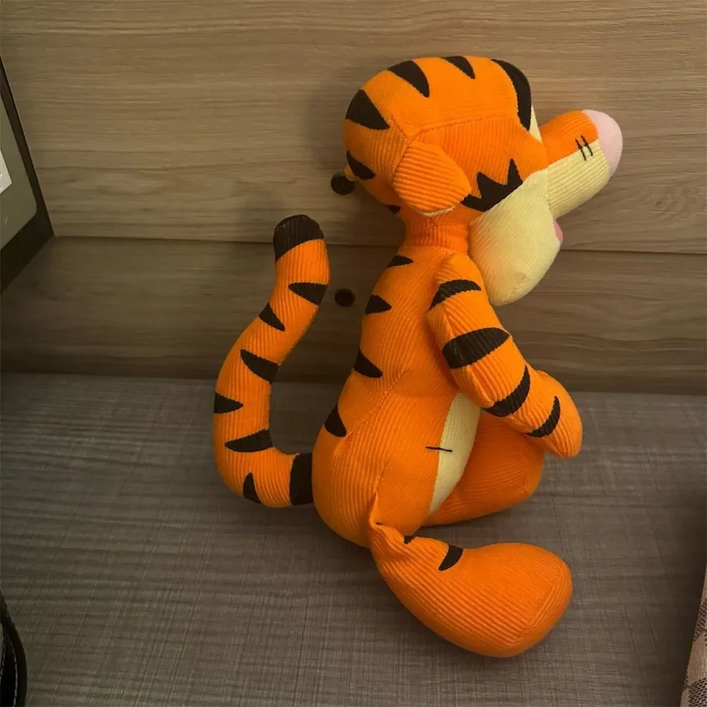 Fisher-Price Disney Tigger Plush Toy Winnie the Pooh Collection 2005